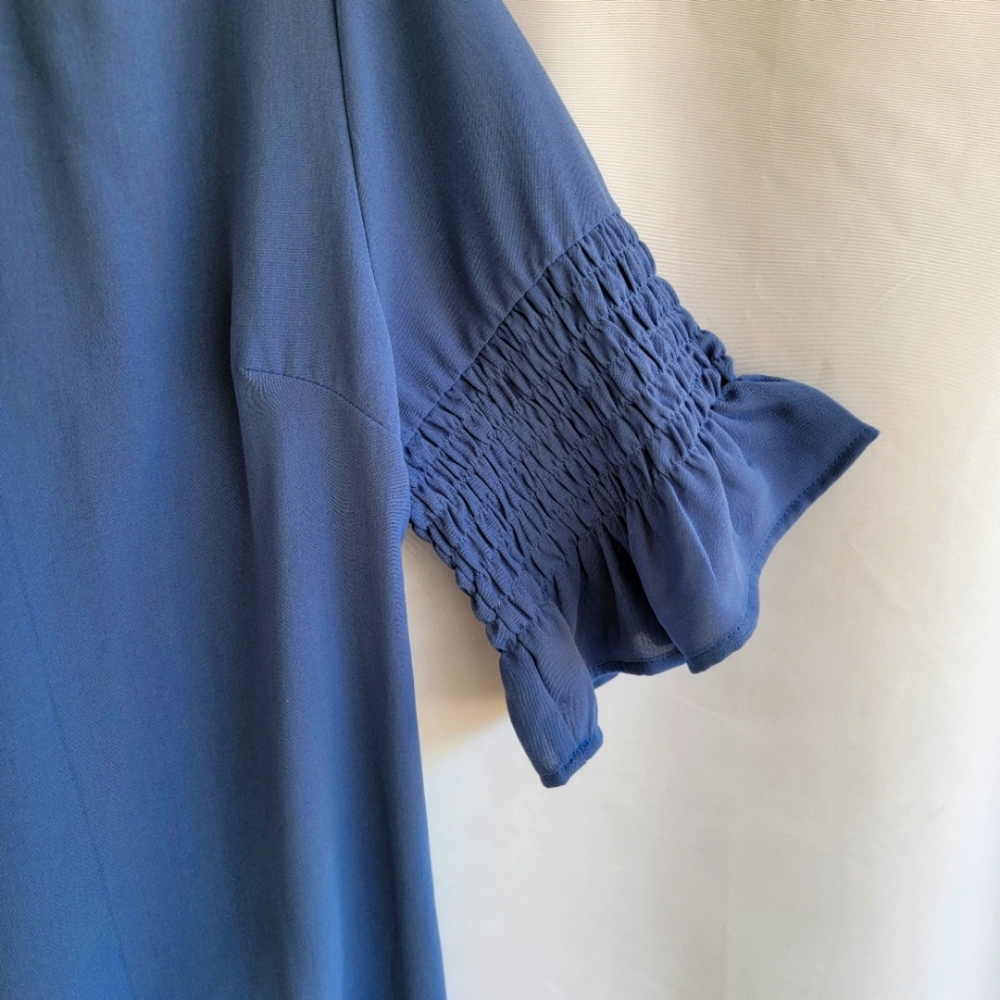 Mikarose NWT blue blouse. SZ L. Polyester 3/4 sleeves. - Picture 3 of 5